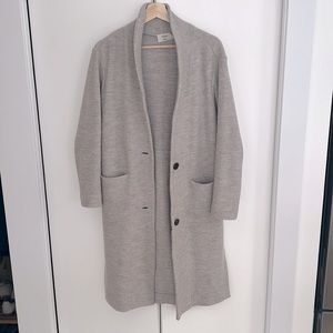 Wilfred long jacket made with sweater stretch type material